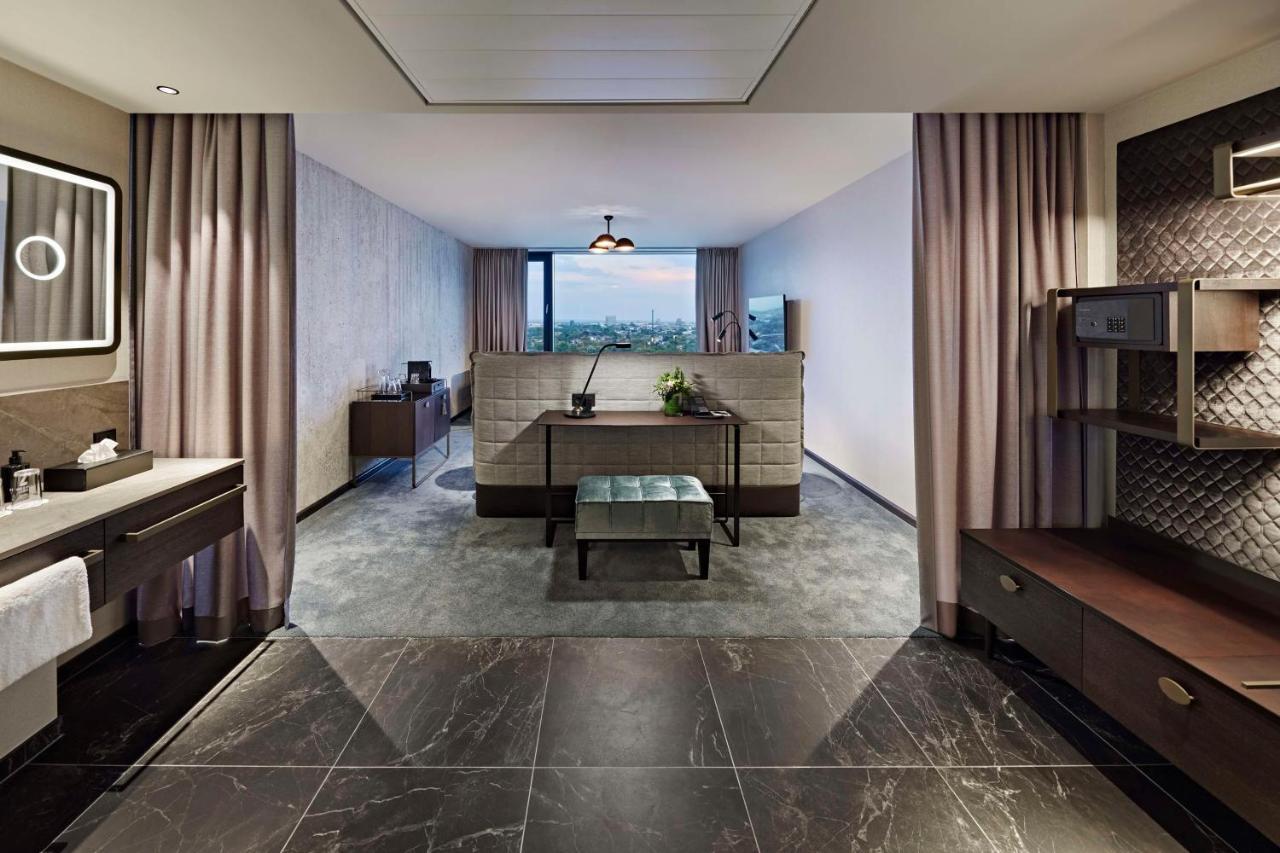 Premium King Room,1420541859:JPEG